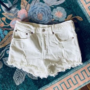 Levi’s high waisted white denim shorts